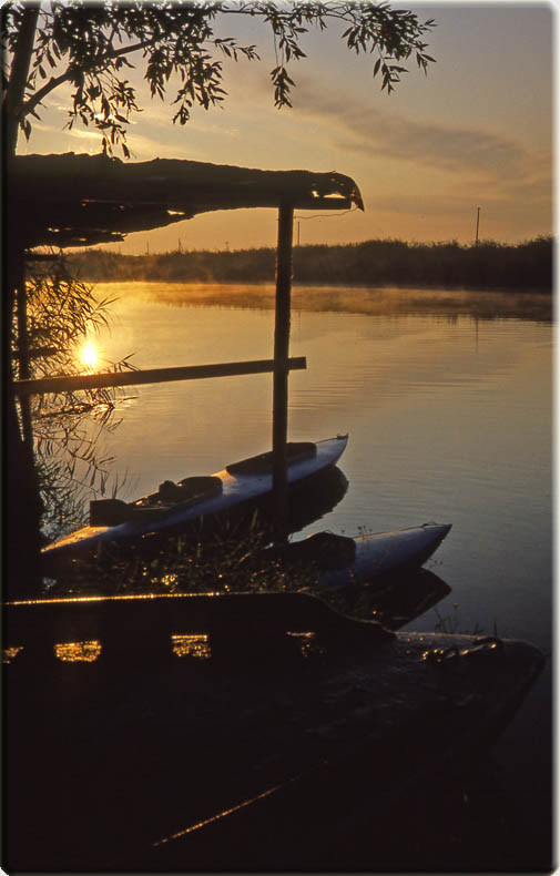 Alba sul canale